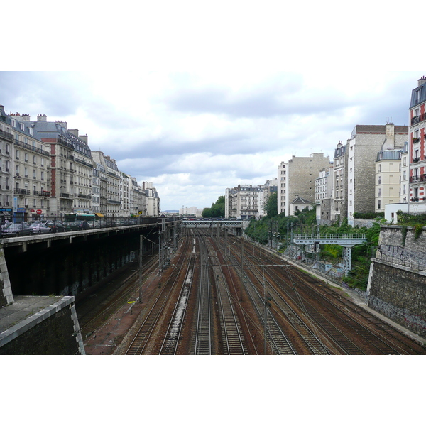 Photo France Paris Rue de Rome 2007-06 107