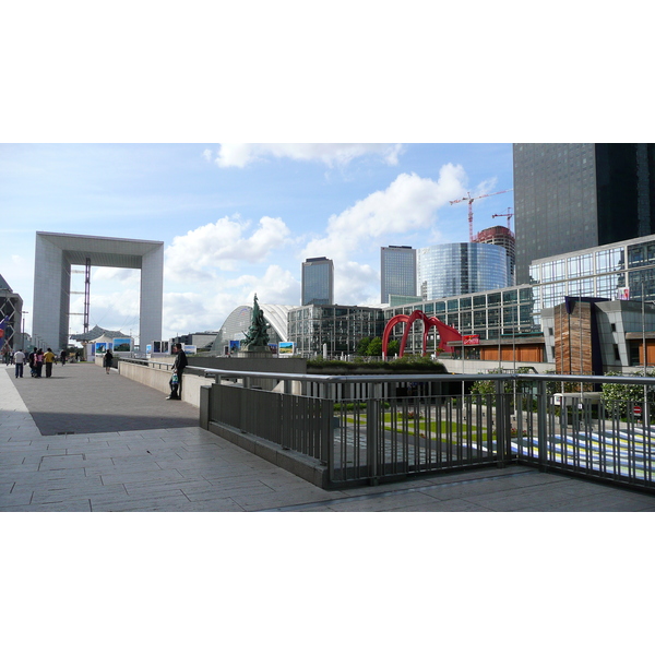Photo France Paris La Defense 2007-05 70