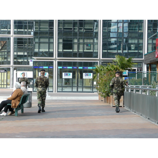 Photo France Paris La Defense 2007-05 124