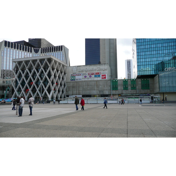 Photo France Paris La Defense 2007-05 223