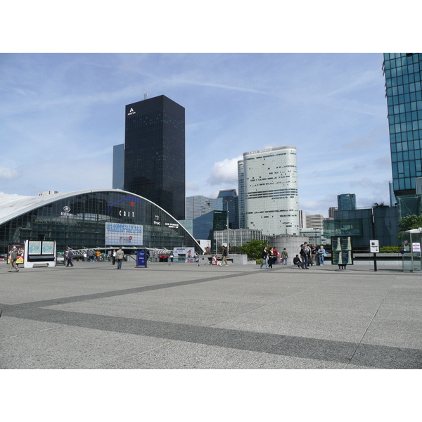 Photo France Paris La Defense 2007-05 37