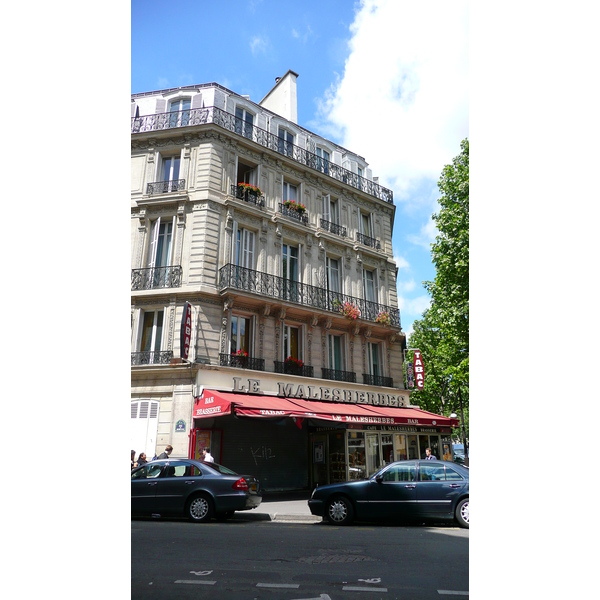 Photo France Paris Boulevard Malesherbes 2007-05 83