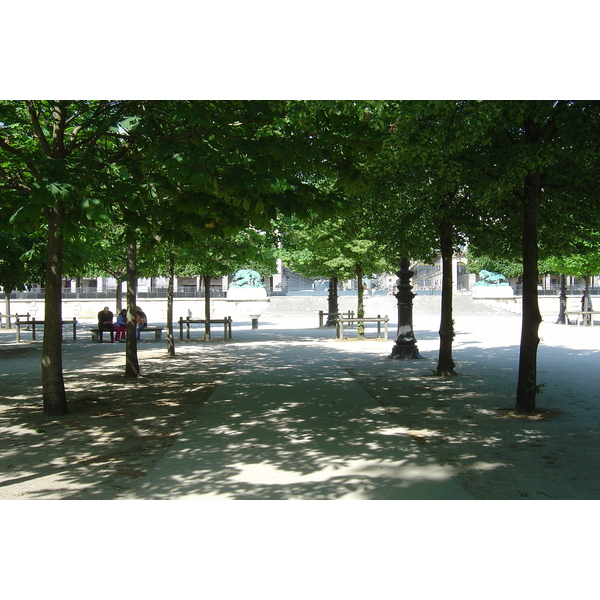 Photo France Paris Jardin des Tuileries 2007-05 43