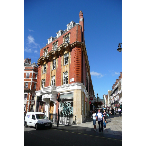 Photo Royaume-Uni Londres Rue South Molton 2007-09 10