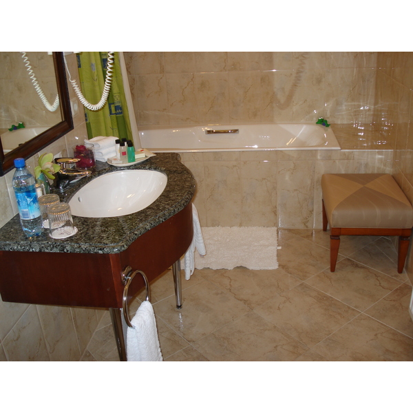 Photo Russie Saint-Pétersbourg Hotel Renaissance Baltic 2006-07 54
