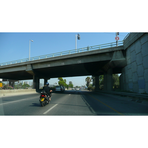 Photo Israel Route de Tel Aviv à Ben Gurion 2007-06 22