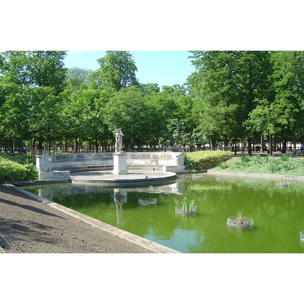 Photo France Paris Jardin des Tuileries 2007-05 346