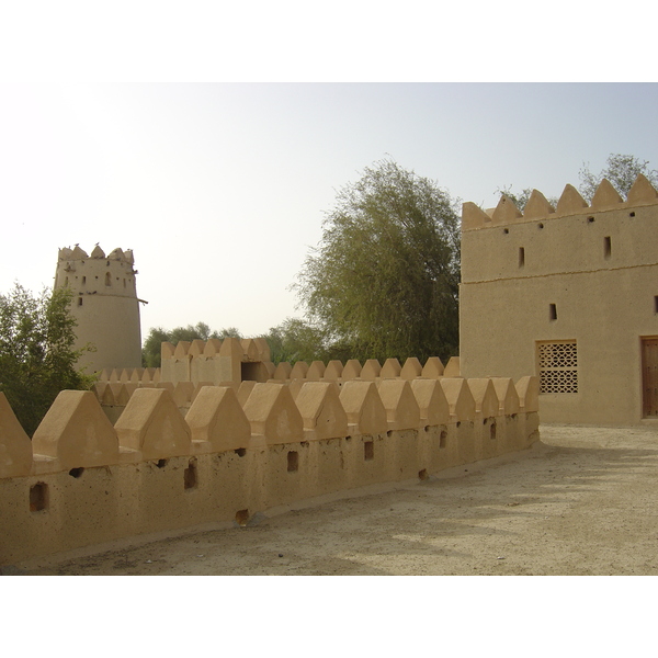 Photo Émirats arabes unis Al Ain Fort de Jahli 2005-03 23