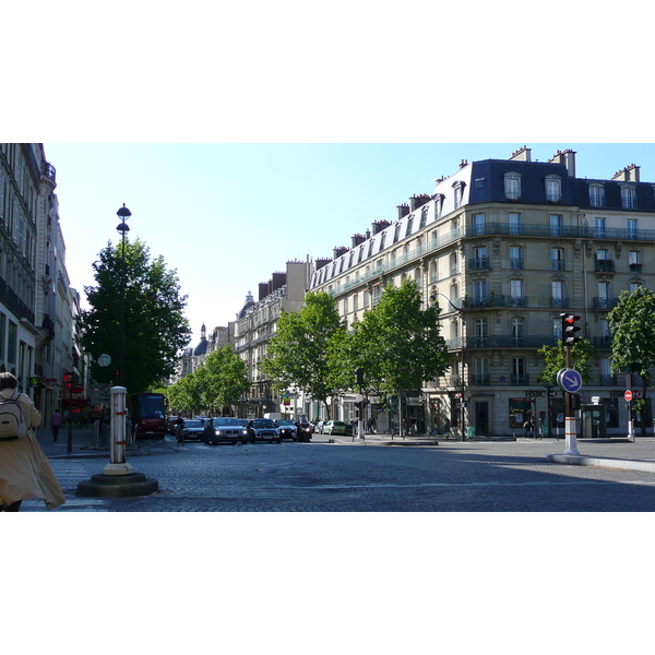 Photo France Paris Place des Ternes 2007-05 0
