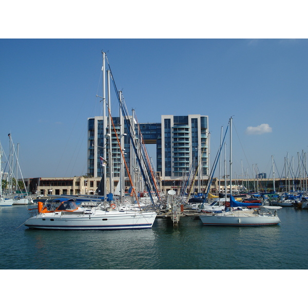 Photo Israel Herzliya 2006-12 50