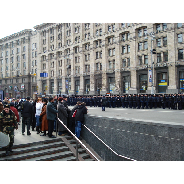 Photo Ukraine Kiev Rue Kreschatyk 2007-03 58