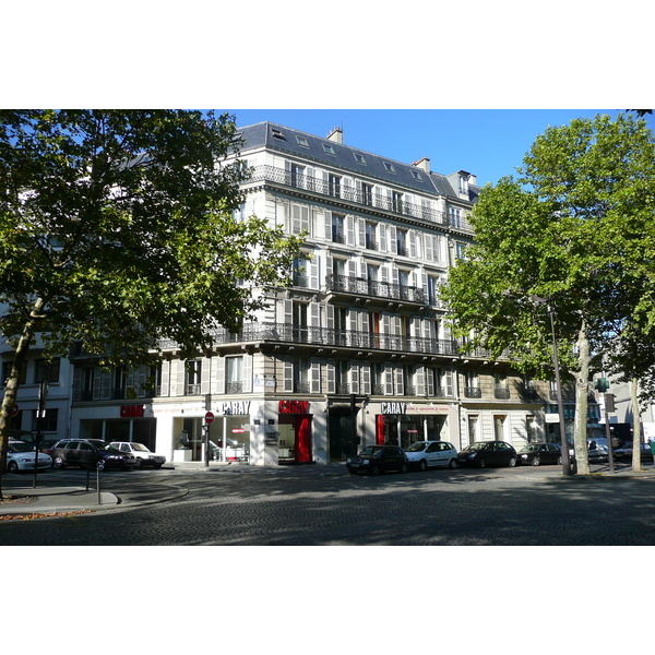 Photo France Paris Avenue de Friedland 2007-09 17