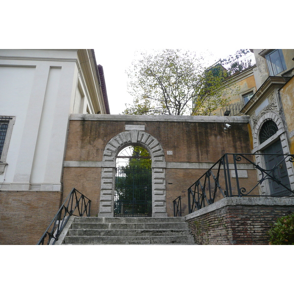 Photo Italie Rome rue Garibaldi 2007-11 9