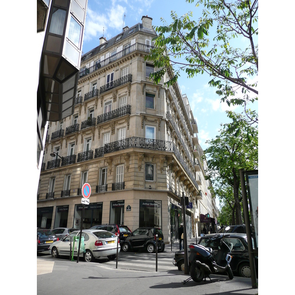 Photo France Paris 17eme Arrondissement Avenue de Wagram 2007-05 29