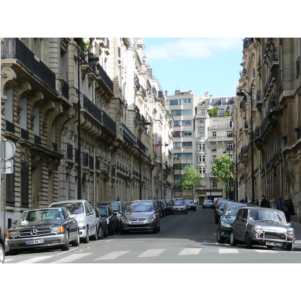Photo France Paris 17eme Arrondissement Avenue de Wagram 2007-05 38