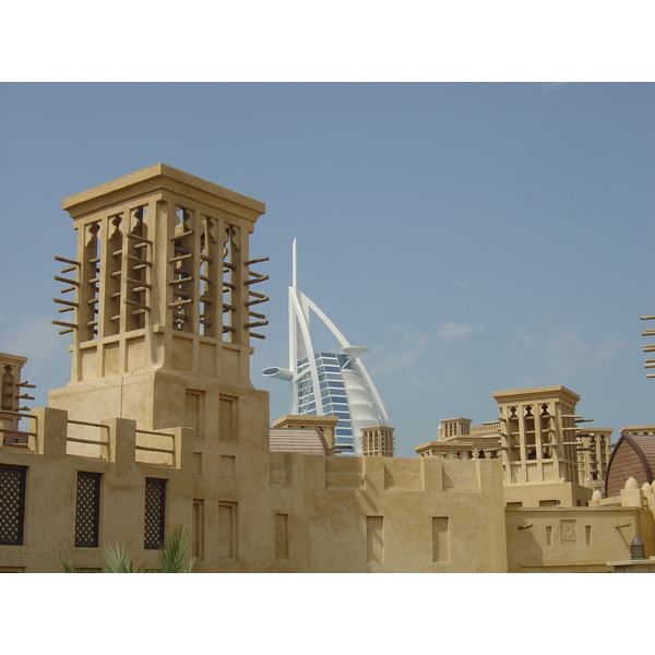 Photo Émirats arabes unis Dubai Medina Jumeira 2005-03 36