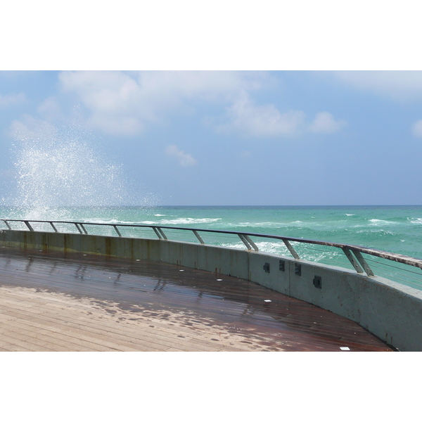 Photo Israel Tel Aviv Port de Tel Aviv 2007-06 37