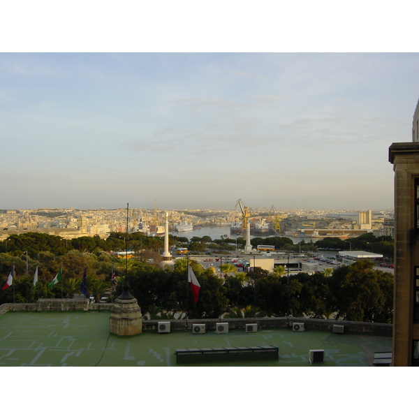 Photo Malte Hotel Le Meridien Phoenicia 2001-03 3