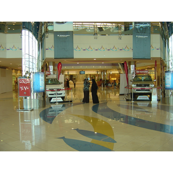 Photo Émirats arabes unis Abu Dhabi Marina Mall 2005-09 9
