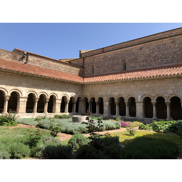 Photo France Elne 2018-04 17
