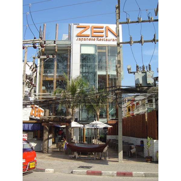 Photo Thaïlande Phuket Patong Beach Road 2005-12 47