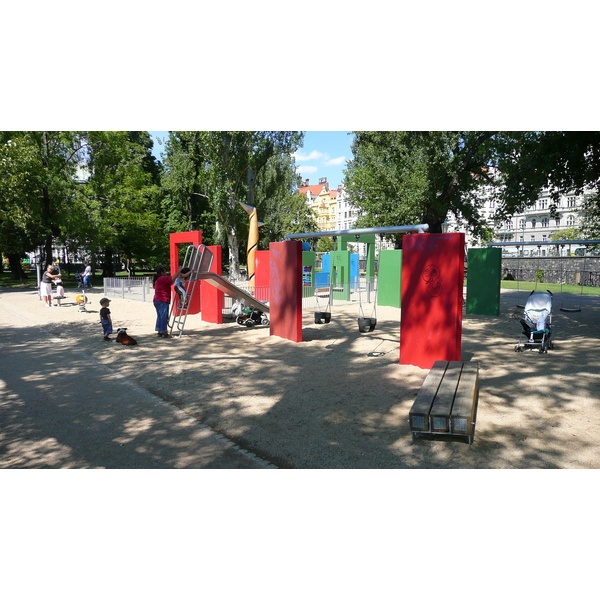 Photo République Tchèque Prague Jardin Zofin 2007-07 3