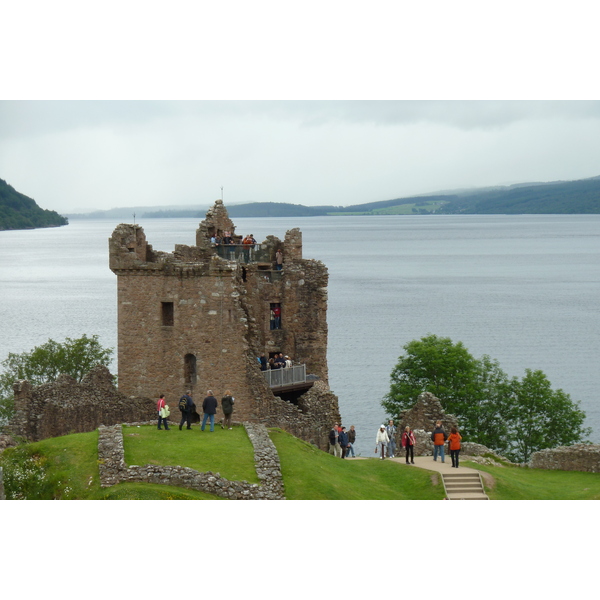 Photo Royaume-Uni Écosse Château de Urquhart(Loch Ness) 2011-07 1