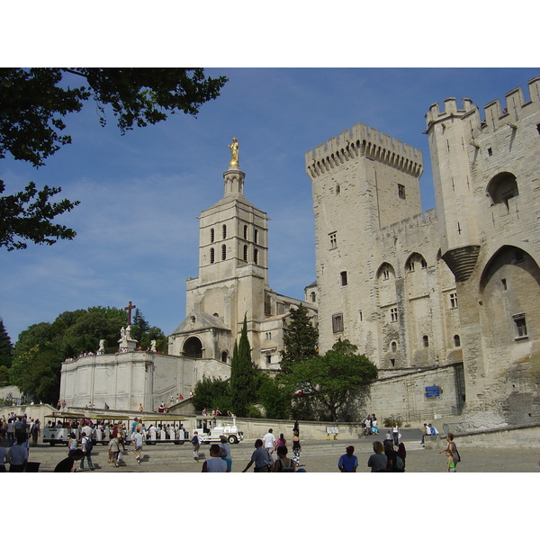 Photo France Avignon 2004-08 30
