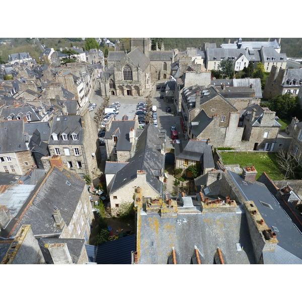 Photo France Dinan La tour de l'horloge de Dinan 2010-04 16