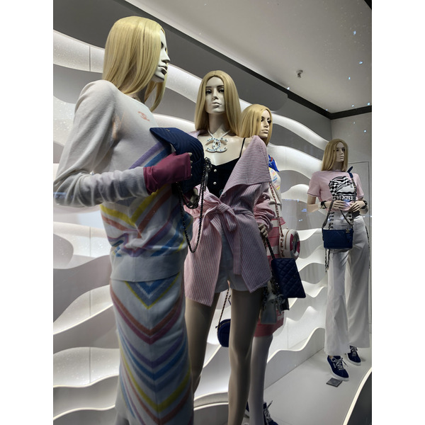 Photo France Paris Vitrines des Grands Magasins 2019-11 4