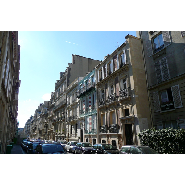 Photo France Paris 17eme Arrondissement Rue Fortuny 2007-09 41