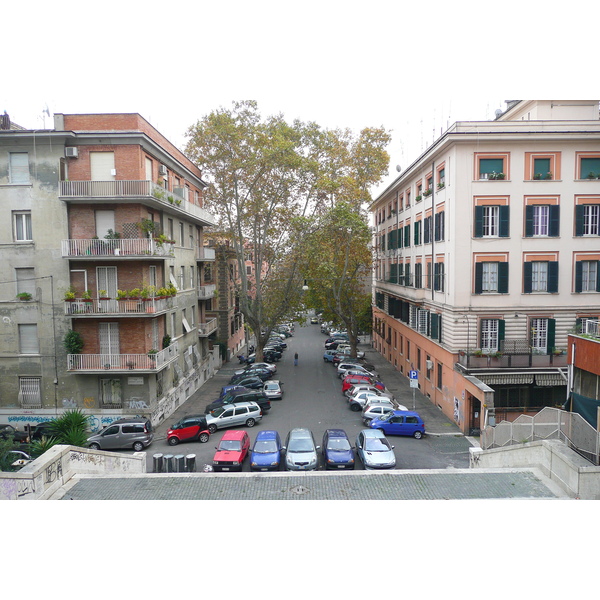 Photo Italie Rome rue Glorioso 2007-11 29