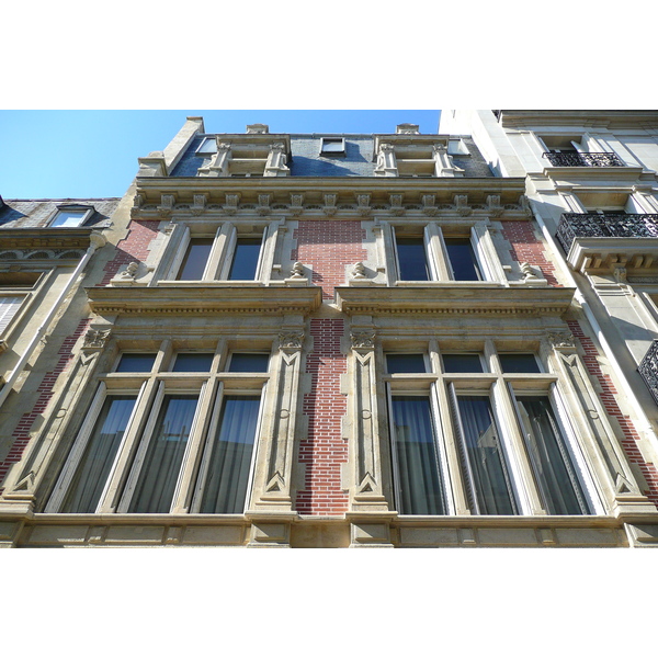 Photo France Paris 17eme Arrondissement Rue Fortuny 2007-09 38