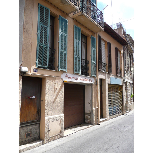 Photo France Vence Avenue H. Isnard 2007-07 17