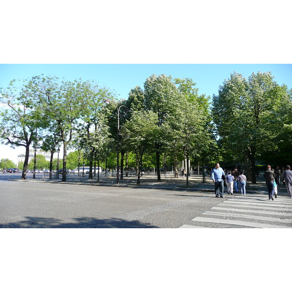 Photo France Paris Place de l'Etoile 2007-05 125