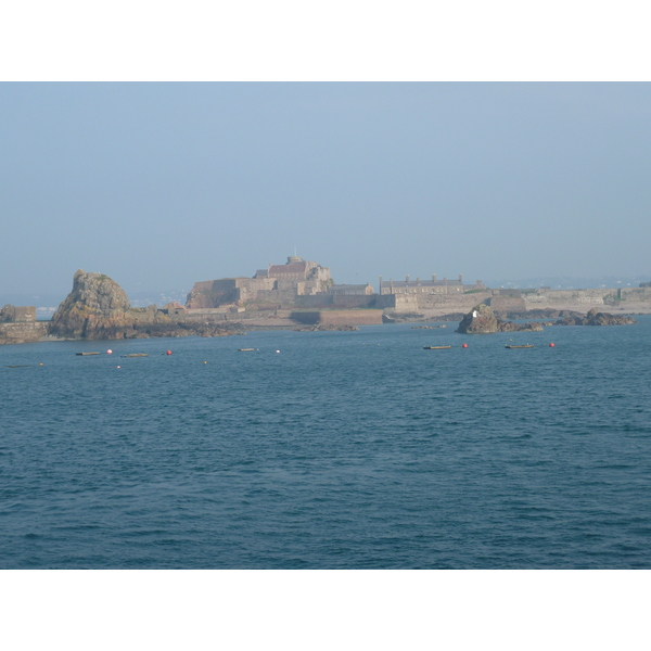 Photo France Bateau de Saint Malo à Jersey 2010-04 25
