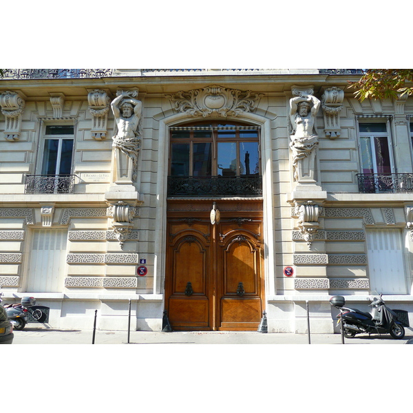 Photo France Paris Avenue Hoche 2007-09 17