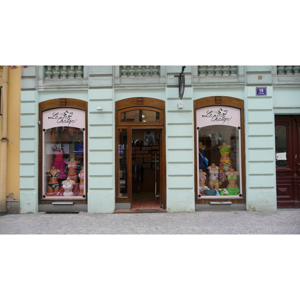 Photo République Tchèque Prague rue Opletalova 2007-07 23