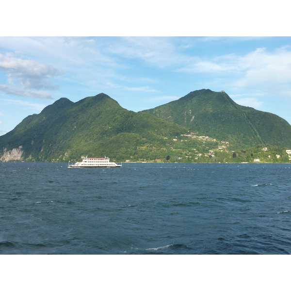 Photo Italie Bateau de Verbania à Laveno 2009-06 15
