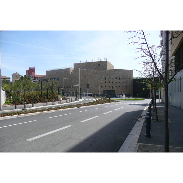 Photo France Aix en Provence Aix ouest 2008-04 12