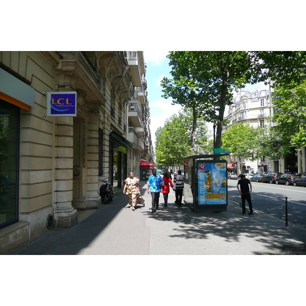 Photo France Paris Avenue Niel 2007-06 79