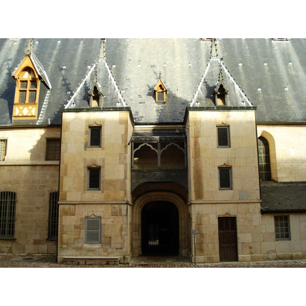 Photo France Beaune Hospices de Beaune 2007-01 80