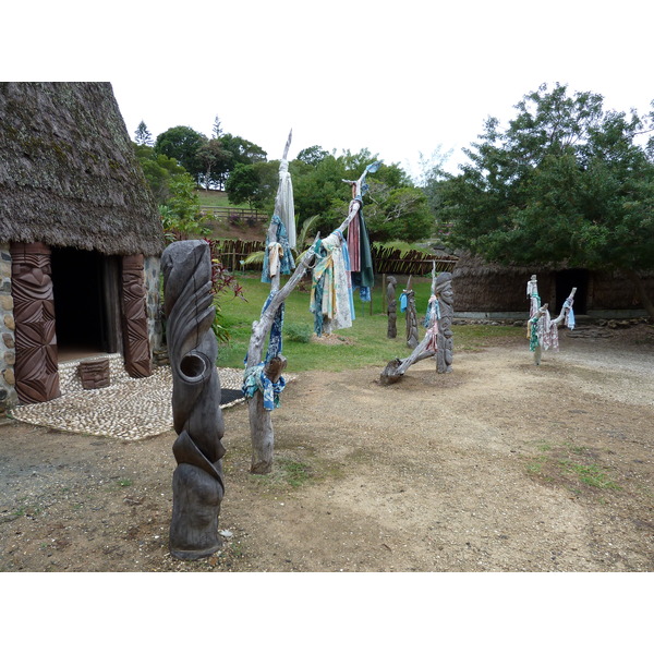 Photo Nouvelle-Calédonie Centre culturel Tjibaou 2010-05 14
