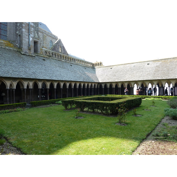 Photo France Mont Saint Michel Cloître de l'Abbaye du Mont Saint Michel 2010-04 72