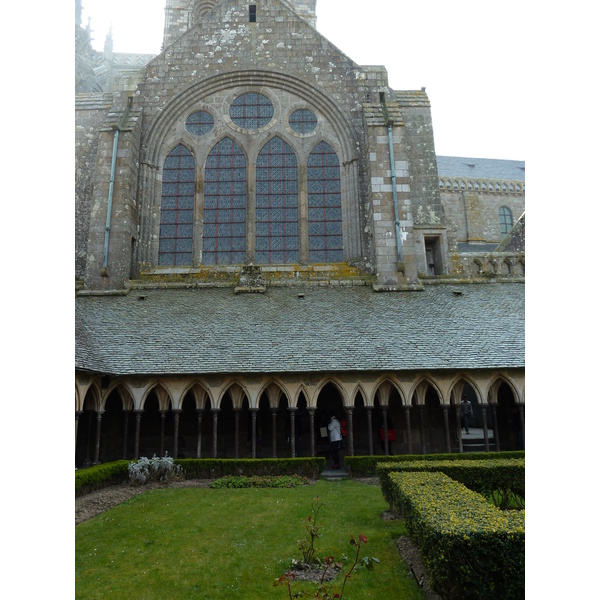 Photo France Mont Saint Michel Cloître de l'Abbaye du Mont Saint Michel 2010-04 82
