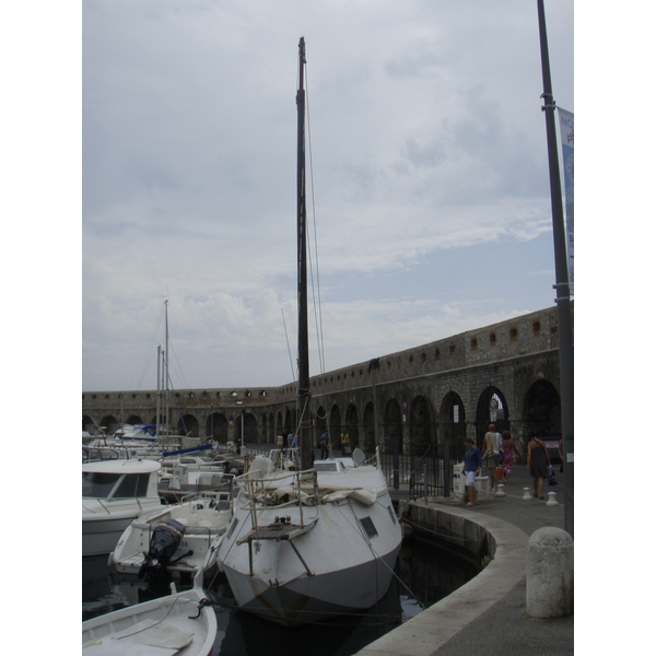 Photo France Antibes Plage de la Gravette 2007-08 14