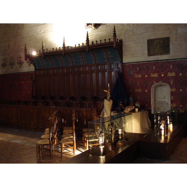 Photo France Beaune Hospices de Beaune 2007-01 46