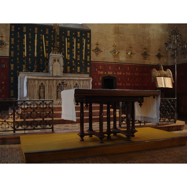 Photo France Beaune Hospices de Beaune 2007-01 54
