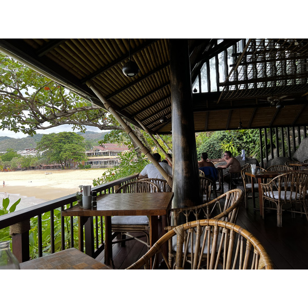 Photo Thaïlande Phuket Plage de Karon Restaurant On the rock 2021-12 68