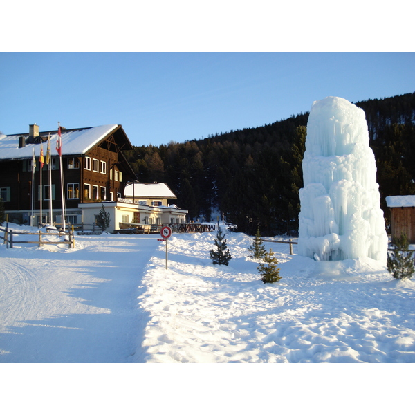 Photo Suisse Saint Moritz Schlarigna 2007-01 73